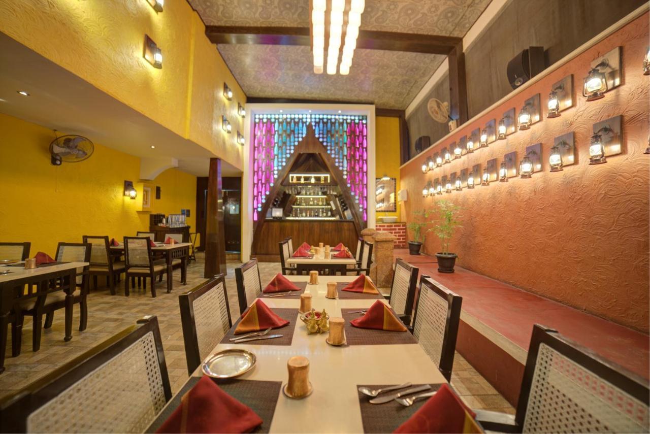 Goldfinch Hotel Bangalore Buitenkant foto