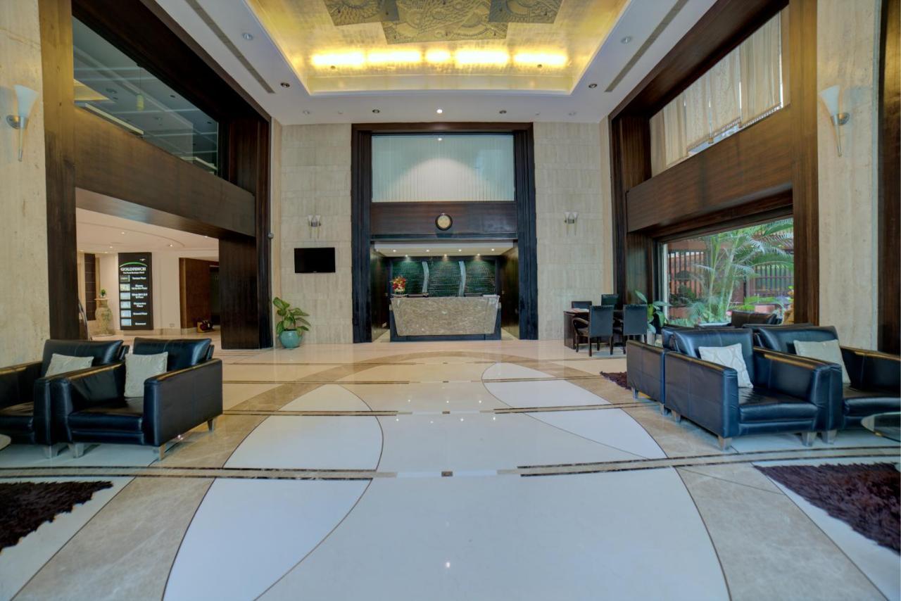 Goldfinch Hotel Bangalore Buitenkant foto